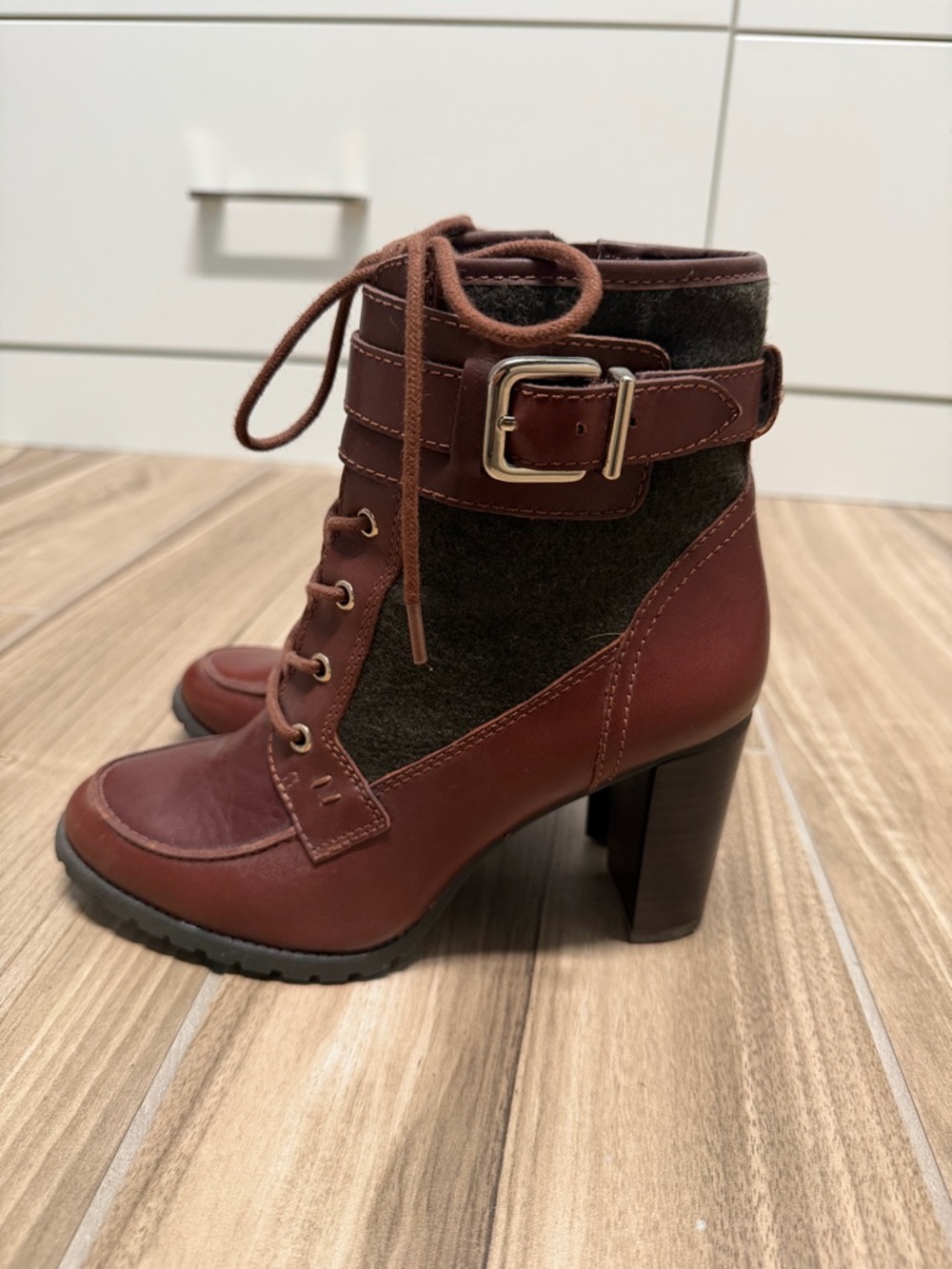 ANTONIO MELANI Chestnut Brown Lace-Up Heeled Ankle Boots